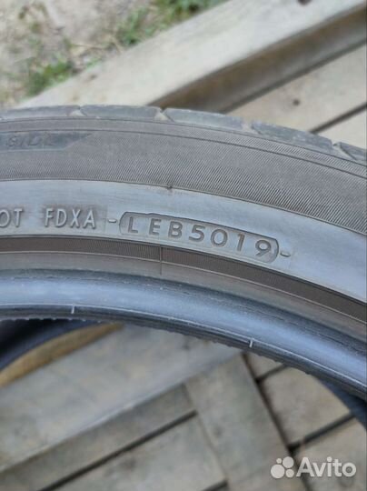 Yokohama Advan Sport V107D 325/35 R22