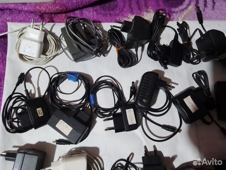 Блоки питания разные Б/У.от3,7v.до 13,5v