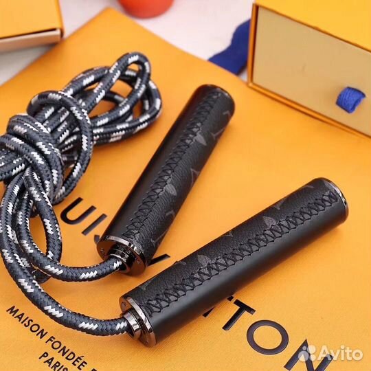 Скакалка Louis Vuitton Christopher черная