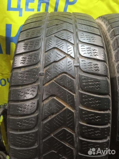 Pirelli Winter Sottozero 3 215/60 R16 99H