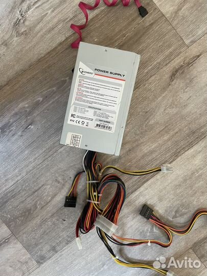 Блок питания