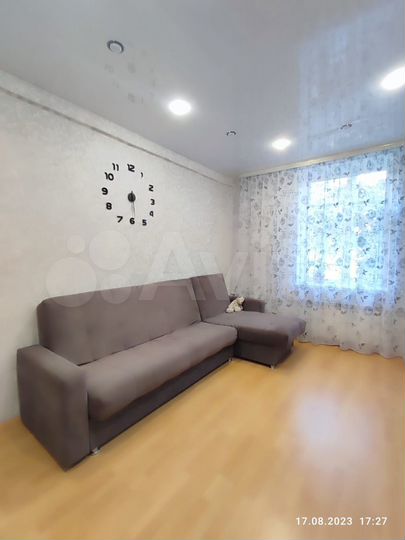 2-к. квартира, 54,8 м², 1/3 эт.