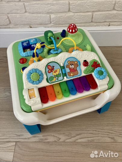 Развивающий стол Chicco