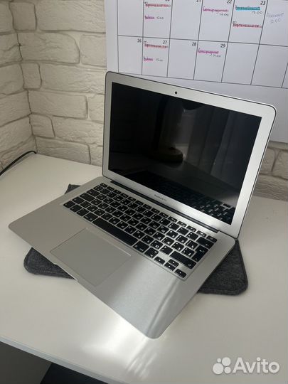 Apрlе масвoоk Air (13-inсh, Early 2015)