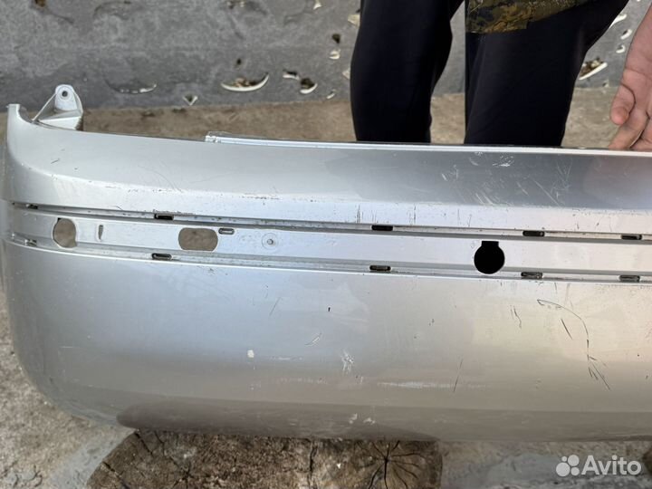 Бампер задниц skoda superb