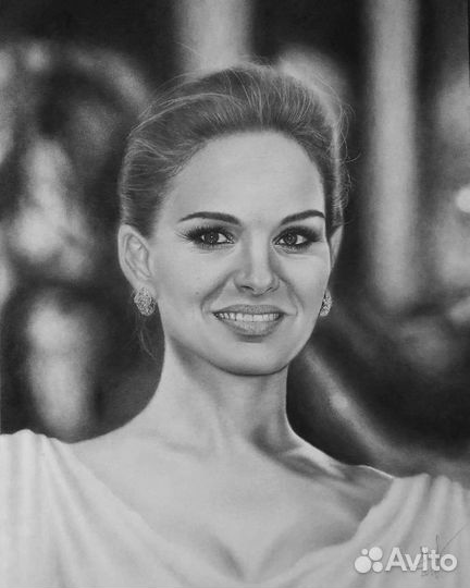 Портрет по фото на заказ простым карандашом