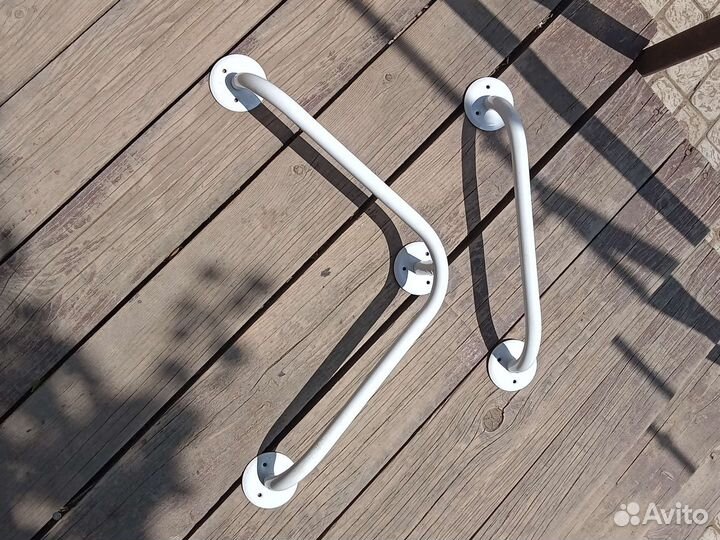 Настенные поручни для инвалидов в туалет в ванную