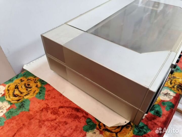 Радиола проигрыватель винила Вега 300 СССР