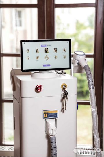 Диодный лазер для лазерной эпиляции и омоложения