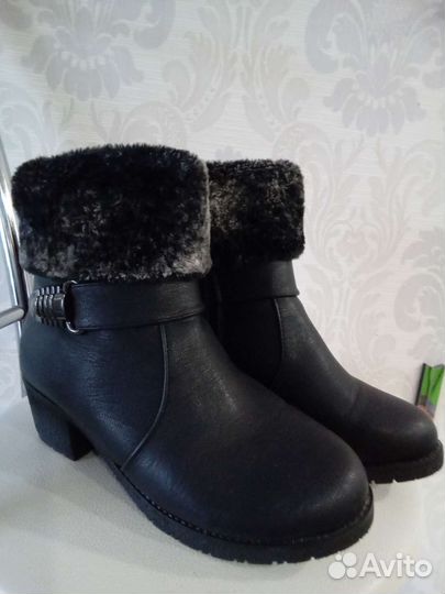 Сапоги новые 40