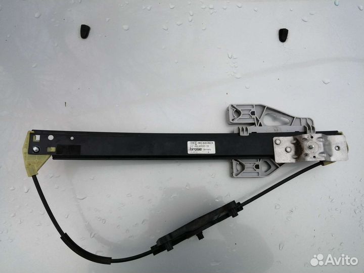 Стеклоподъемник на Ауди А 4,год 2011