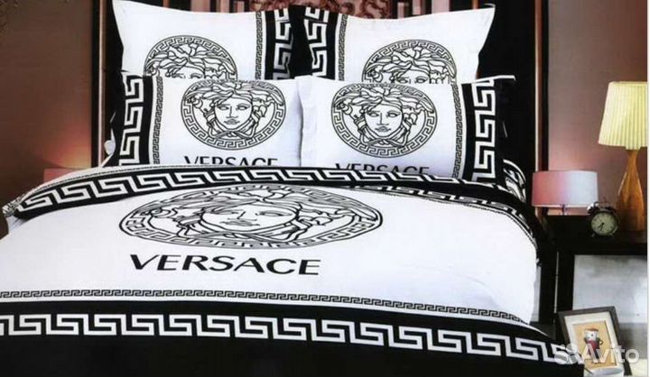 Комплект постельного белья Versace новый