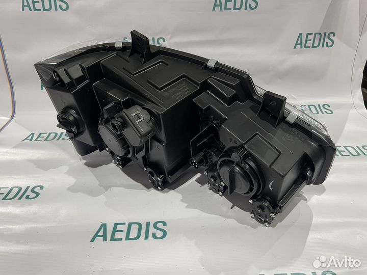 Фара левая Faw J6 3711015-59AC