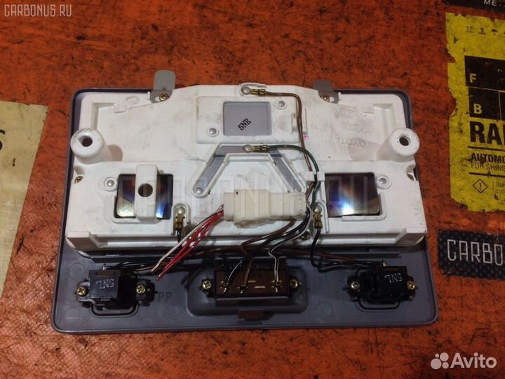 Плафон салона Toyota Crown majesta UZS157