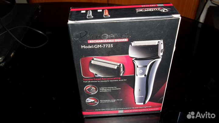 Электробритва progemei GM-7725