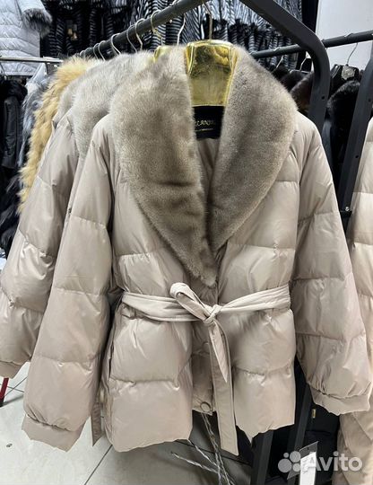 Куртка /пуховик С натуральным мехом норки