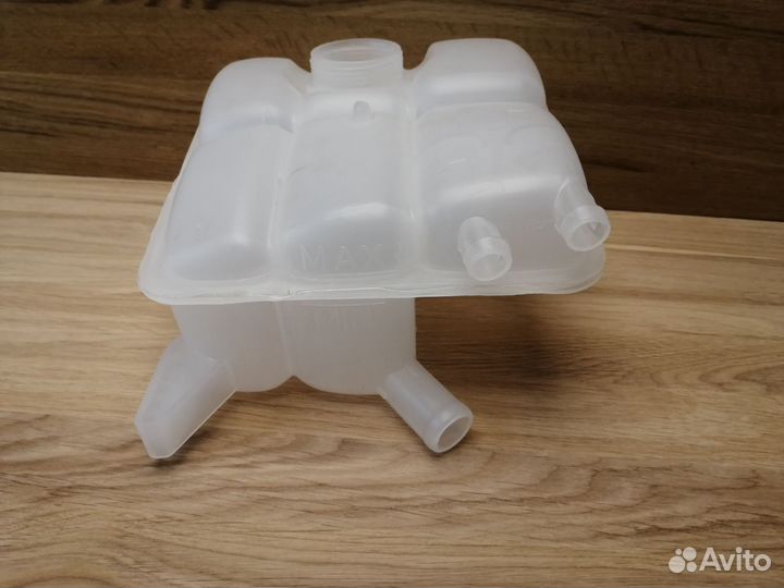 Расширительный бачок ford focus 2
