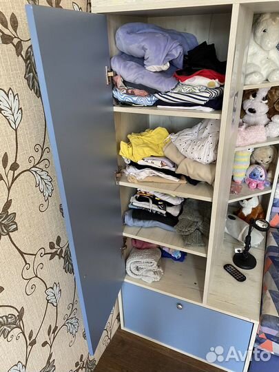 Двухэтажная кровать с диваном и шкафом