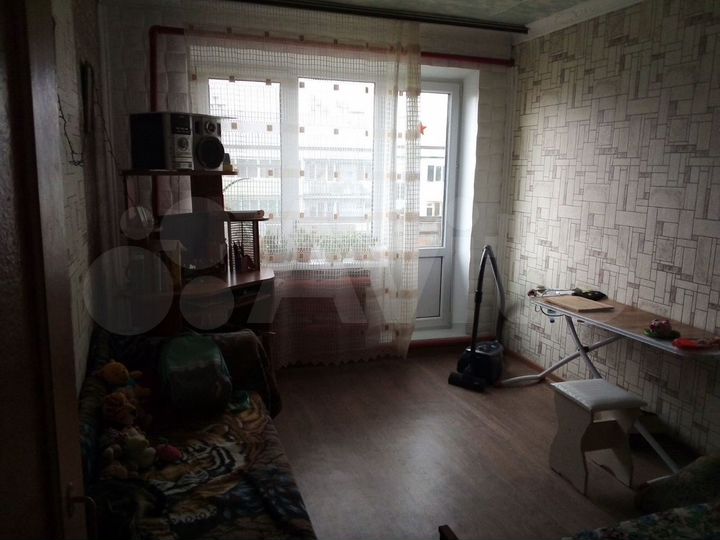 2-к. квартира, 46 м², 3/3 эт.