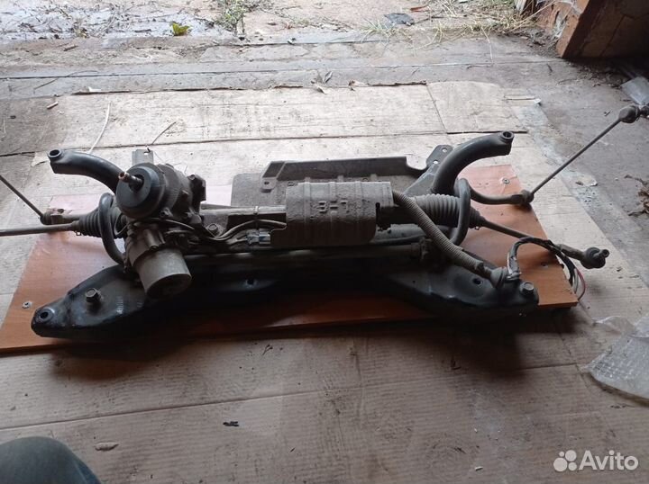 Lancer 10 подрамник передний