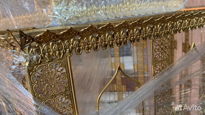 Продам Люстры