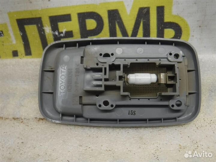 Плафон салонный Toyota RAV4 (XA20) 2000-2005