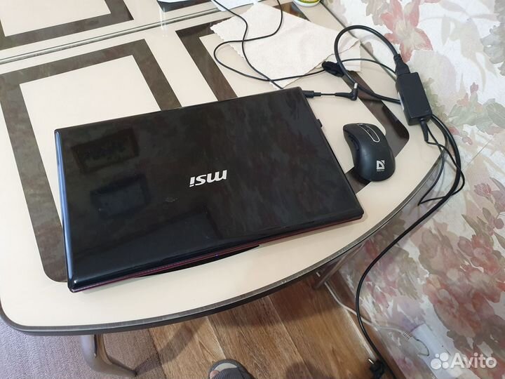 Ноутбук msi