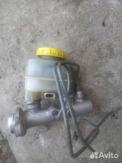 Ниссан Максима 32- главный тормозной цилиндр