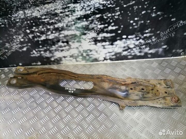 Продольная балка Kia Carens 2.0 2002-2006