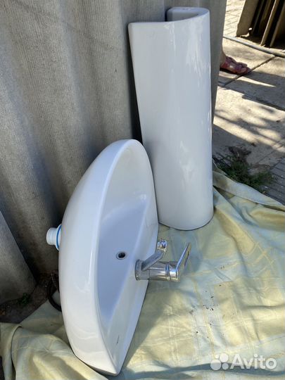 Раковина в ванную бу