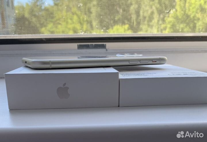 iPhone 11 Идеал