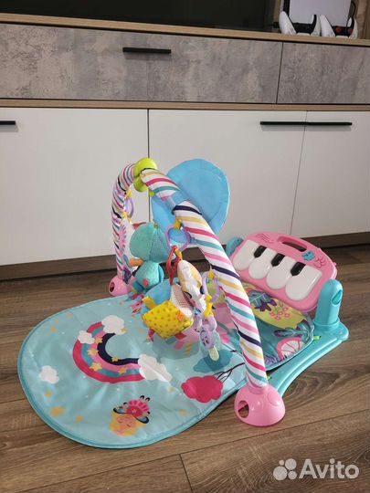 Развивающий коврик с пианино