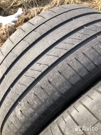 Pirelli P Zero Noise cancelling system 315/35 R21 111Y