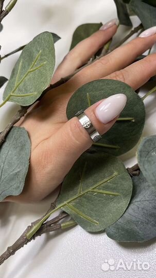 Маникюр и педикюр