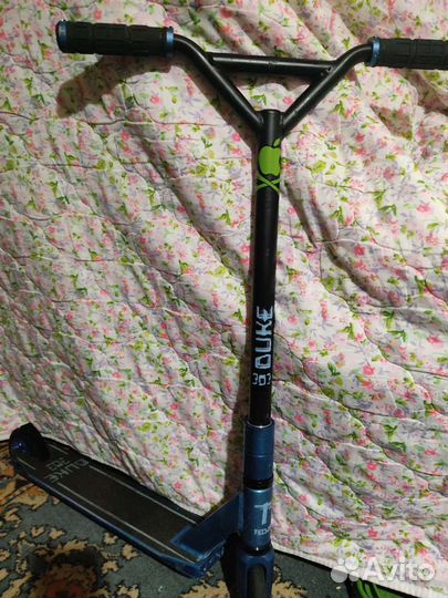 Трюковой самокат