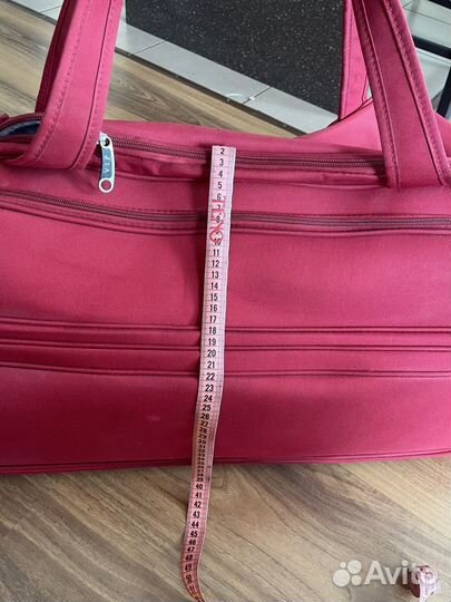 Сумка дорожная на колесах с выдвижной ручкой