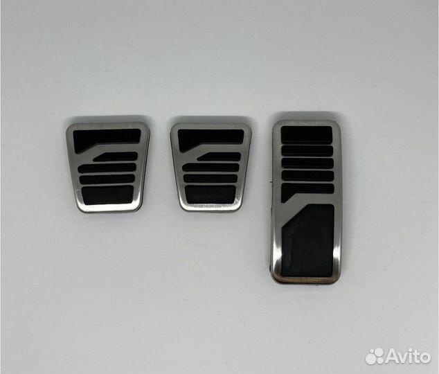 Накладки на педали для Mitsubishi (МКПП)