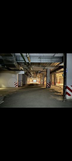 Машиноместо, 12 м²