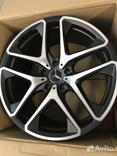 Колеса на Mercedes GLE Coupe R21 зимние