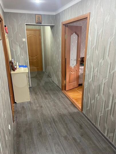 3-к. квартира, 57 м², 3/9 эт.