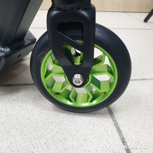 Самокат трюковой D50A