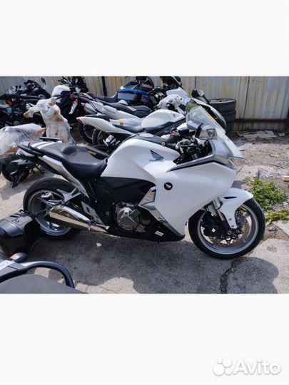 Honda VFR 1200FD 2011 АКПП