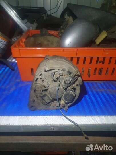 Генератор Ауди 100 80 200 A6 C4 2.2 2.3