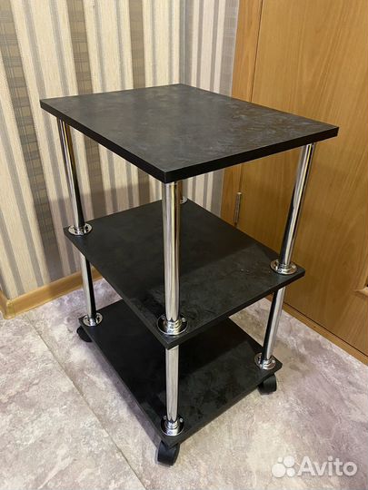 Этажерка-тележка косметологическая на колёсах