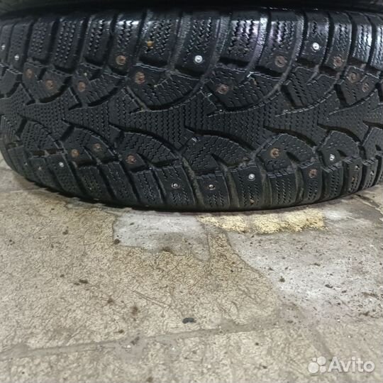 Continental Conti4x4IceContact 215/65 R16