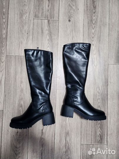 Сапоги женские