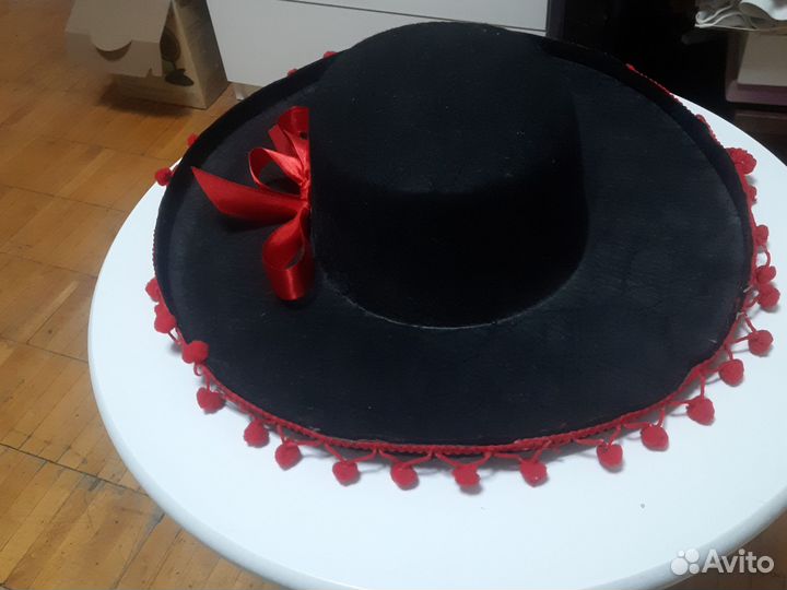 Шляпа фетровая женская б/у