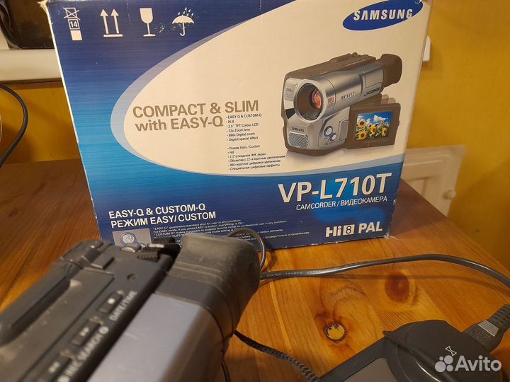 Видеокамера samsung VP-L710T