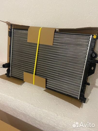 Радиатор ford mondeo 1.8TD/2.0T/2.0TD/2.2TD/2.5T