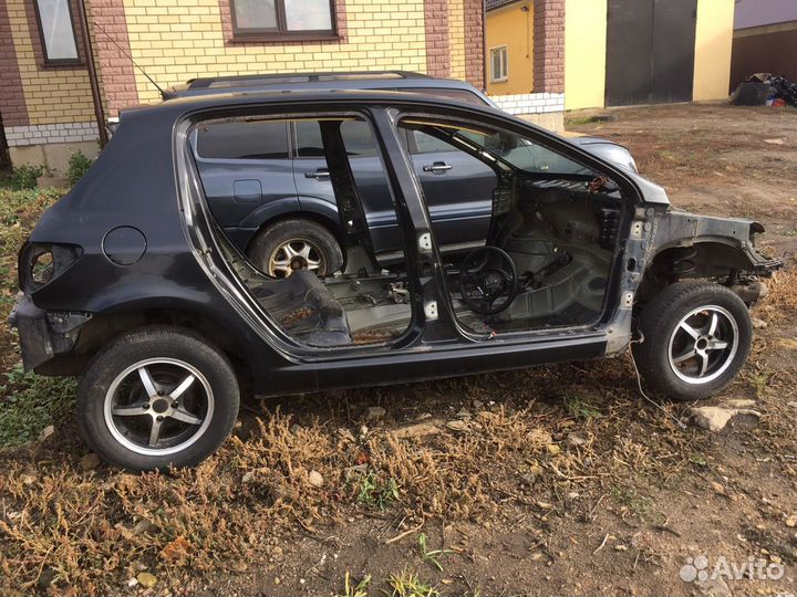 Пежо 307 2004 год peugeot кузов